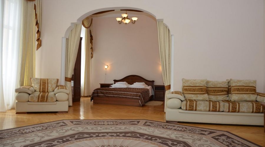 Трехкомнатный люкс (1 корпус)