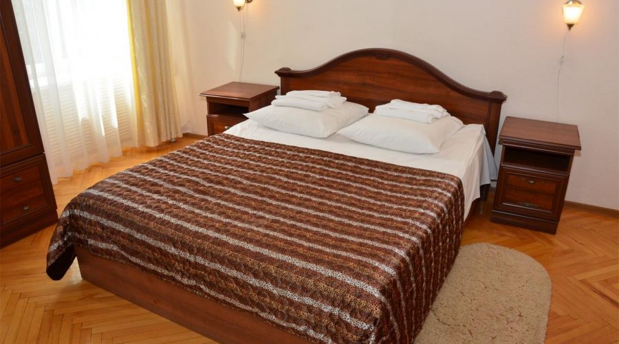 Трехкомнатный люкс (1 корпус)